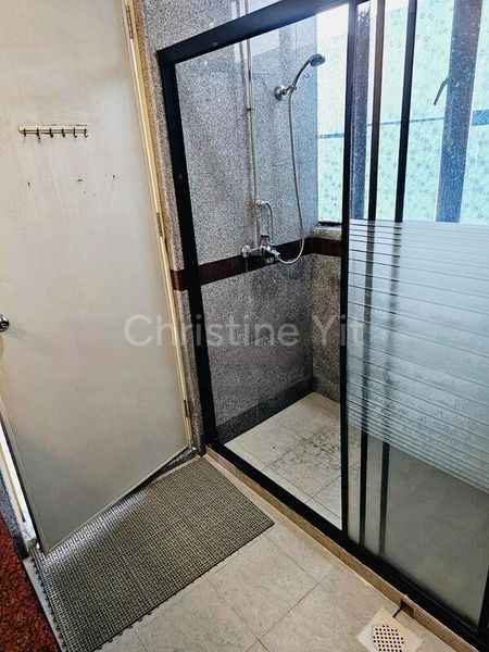 Room (Landed) for Rent in  Ah Soo Walk - Image 9